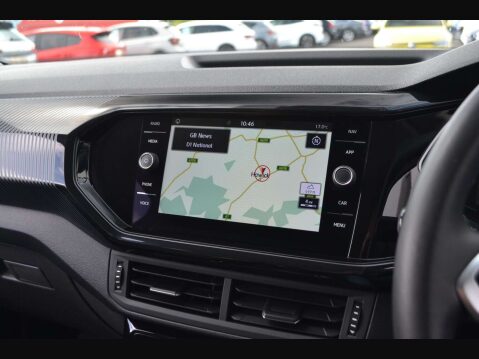 Volkswagen T-Cross 1.0 TSI First Edition 37