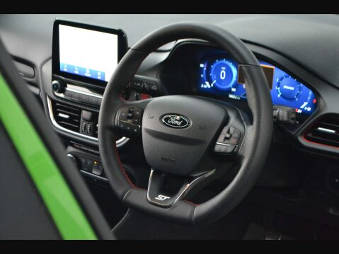 Ford Fiesta 1.5 Fiesta ST-3 T 5dr 26