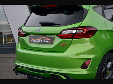 Ford Fiesta 1.5 Fiesta ST-3 T 5dr 9