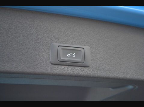 Audi Q2 1.5 TFSI CoD 35 S line SUV 5dr Petrol S Tronic Euro 6 (s/s) (150 ps) 29