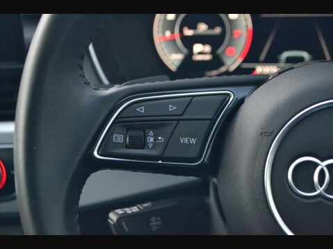 Audi A4 2.0 A4 A-road Sport 45 TFSI Quattro Semi-Auto 4WD 5dr 35