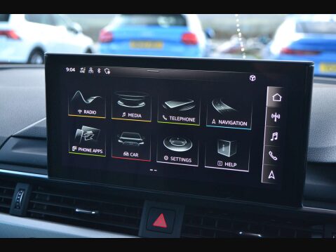 Audi A4 2.0 A4 A-road Sport 45 TFSI Quattro Semi-Auto 4WD 5dr 46