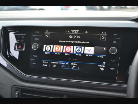 Volkswagen Polo 1.0 Polo R-Line TSi 5dr 40