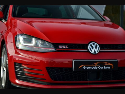 Volkswagen Golf 2.0 Golf GTi Performance 3dr 8