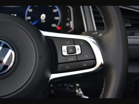 Volkswagen T-Roc 1.5 T-Roc R-Line TSi Evo Semi-Auto 2dr 45