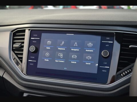 Volkswagen T-Roc 1.5 T-Roc R-Line TSi Evo Semi-Auto 2dr 52