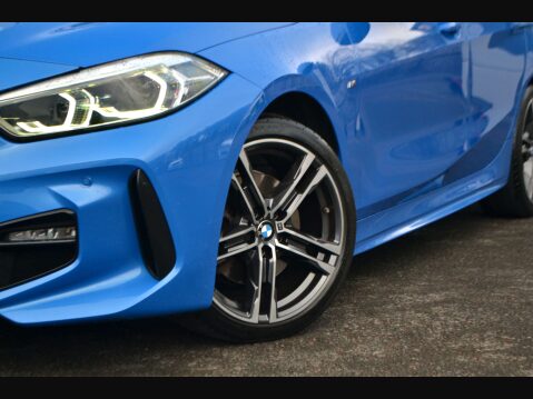 BMW 1 Series 1.5 118I M Sport Auto 5dr 3