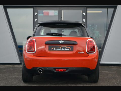 Mini Hatch 1.5 Cooper Classic 3dr 14