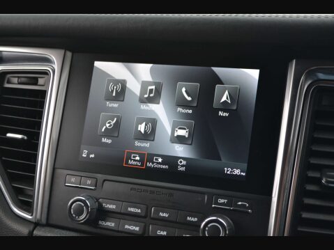 Porsche Macan 3.0 Macan GTS Semi-Auto 4WD 5dr 66