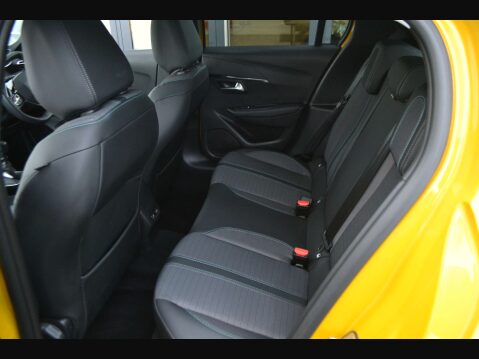 Peugeot 208 1.2 208 Allure Premium PureTech S/S 5dr 29