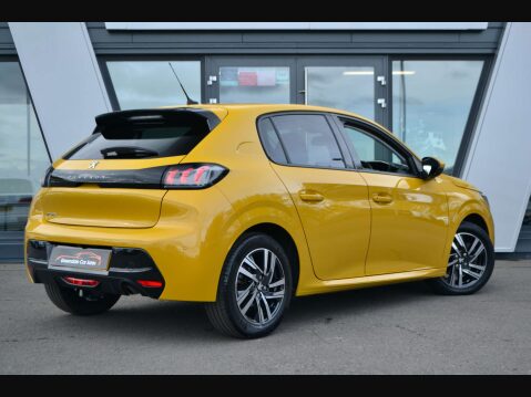 Peugeot 208 1.2 208 Allure Premium PureTech S/S 5dr 14