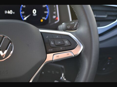 Volkswagen Polo 1.0 Polo R-Line TSi 5dr 32