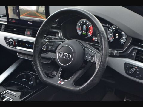 Audi A4 2.0 A4 S Line 40 TFSI Semi-Auto 5dr 25