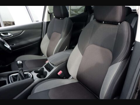 Nissan Qashqai 1.5 Qashqai N-Connecta dCi 5dr 25