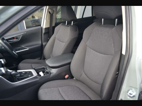 Toyota Rav4 2.5 RAV4 Design HEV CVT 4WD 5dr 35