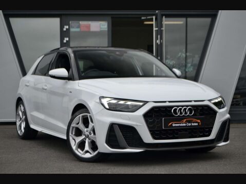 Audi A1 1.0 A1 Sportback 30 TFSI S Line Semi-Auto 5dr 4