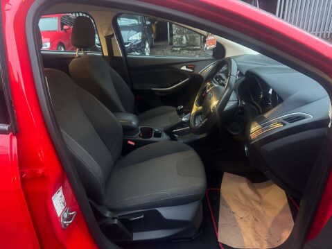 Ford Focus 1.0 Focus Titanium Navigator T 5dr 14