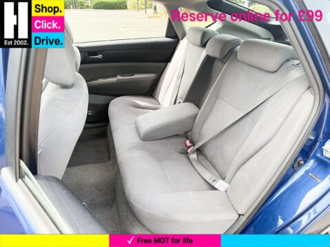 Toyota Prius 1.5 T Spirit CVT 5dr 38