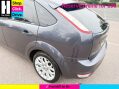 Ford Focus 1.6 Zetec 5dr 15