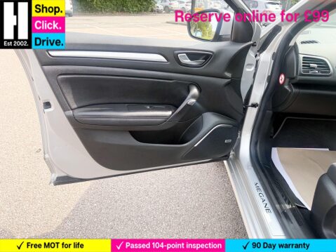 Renault Megane 1.6 dCi Signature Nav Euro 6 (s/s) 5dr 44