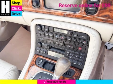 Jaguar XKR 4.2 S 2dr 52