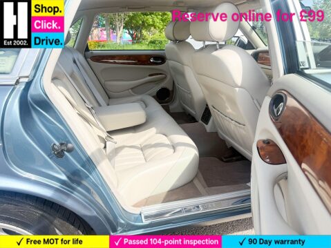 Jaguar XJ 4.0 Sovereign 4dr 3