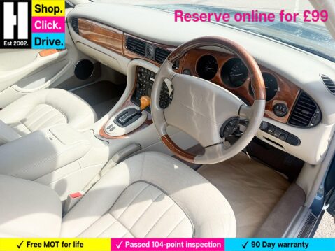 Jaguar XJ 4.0 Sovereign 4dr 44