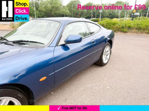 Jaguar XK8 4.0 2dr 16