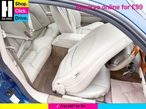 Jaguar XK8 4.0 2dr 29