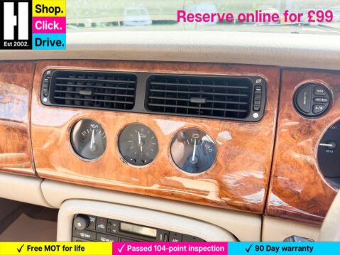 Jaguar XK8 4.0 2dr 58