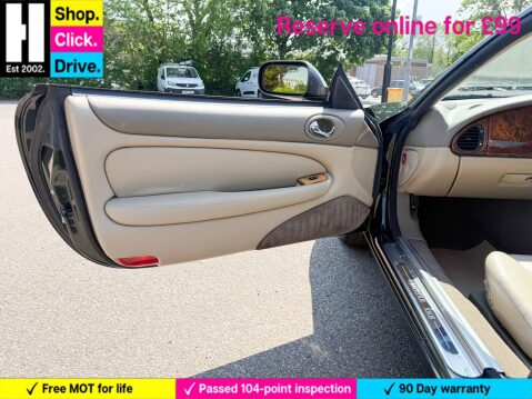 Jaguar XK8 4.0 2dr 45