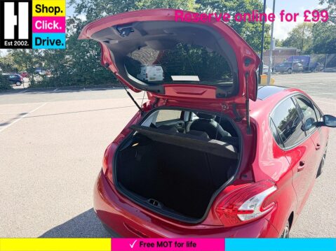 Peugeot 208 1.6 e-HDi Feline Euro 5 (s/s) 5dr (Nav) 23