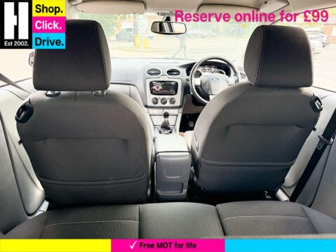 Ford Focus 1.6 Titanium 3dr 28