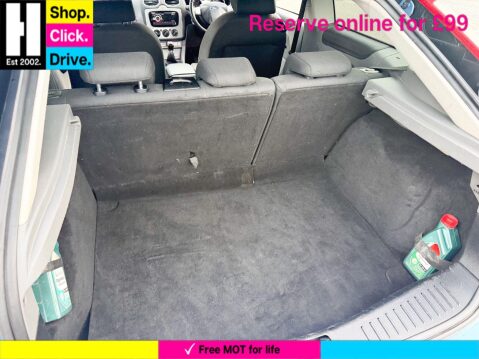 Ford Focus 1.6 Titanium 3dr 26