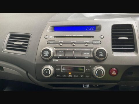 Honda Civic 1.3 IMA ES Saloon 4dr Petrol Hybrid Automatic (109 g/km, 93 bhp) 9