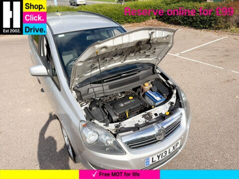 Vauxhall Zafira 1.6 16V Exclusiv MPV 5dr Petrol Manual Euro 5 (115 ps) 27