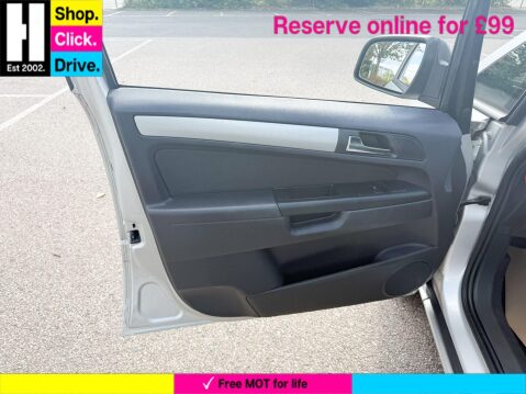 Vauxhall Zafira 1.6 16V Exclusiv MPV 5dr Petrol Manual Euro 5 (115 ps) 48
