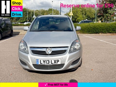 Vauxhall Zafira 1.6 16V Exclusiv MPV 5dr Petrol Manual Euro 5 (115 ps) 11
