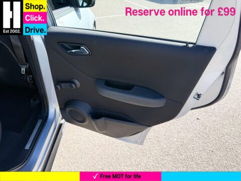 Mercedes-Benz A Class 1.5 A150 Classic Hatchback 5dr Petrol Manual (148 g/km, 95 bhp) 36