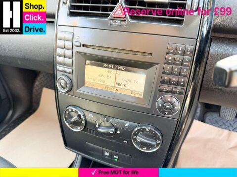 Mercedes-Benz A Class 1.5 A160 BlueEfficiency Classic SE Hatchback 5dr Petrol Manual (139 g/km, 9 37