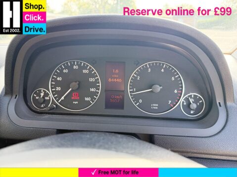 Mercedes-Benz A Class 1.5 A160 BlueEfficiency Classic SE Hatchback 5dr Petrol Manual (139 g/km, 9 35