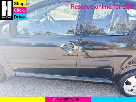 Toyota Aygo 1.0 VVT-i Black Hatchback 5dr Petrol Manual Euro 4 (AC) (67 bhp) 20