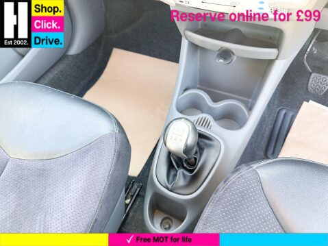 Toyota Aygo 1.0 VVT-i Black Hatchback 5dr Petrol Manual Euro 4 (AC) (67 bhp) 54