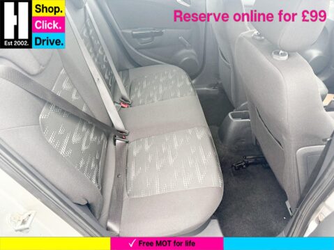 Vauxhall Corsa 1.2i 16v Exclusiv Hatchback 5dr Petrol Manual (124 g/km, 84 bhp) 33