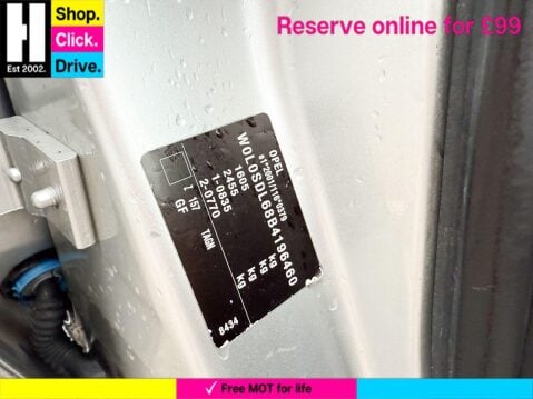 Vauxhall Corsa 1.2i 16v Exclusiv Hatchback 5dr Petrol Manual (124 g/km, 84 bhp) 29