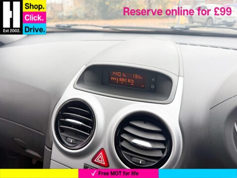 Vauxhall Corsa 1.2i 16v Exclusiv Hatchback 5dr Petrol Manual (124 g/km, 84 bhp) 43