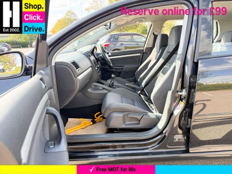 Volkswagen Golf 3.2 V6 R32 Hatchback 5dr Petrol Manual 4Motion (257 g/km, 247 bhp) 36