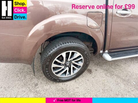 Nissan Navara 2.3 dCi Tekna Pickup Double Cab 4dr Diesel Auto 4WD Euro 6 (190 ps) 20