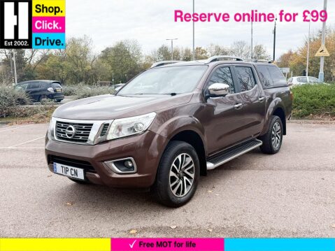 Nissan Navara 2.3 dCi Tekna Pickup Double Cab 4dr Diesel Auto 4WD Euro 6 (190 ps) 10