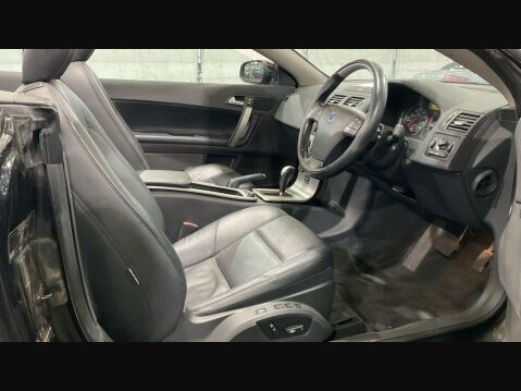 Volvo C70 2.4 D5 SE Lux Convertible 2dr Diesel Geartronic (193 g/km, 178 bhp) 10